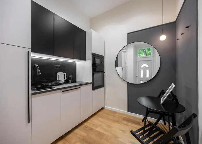 Apartament Crystal Cove & Cozy In The Center Of Bp